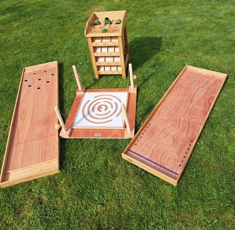 Lot de jeux en bois
